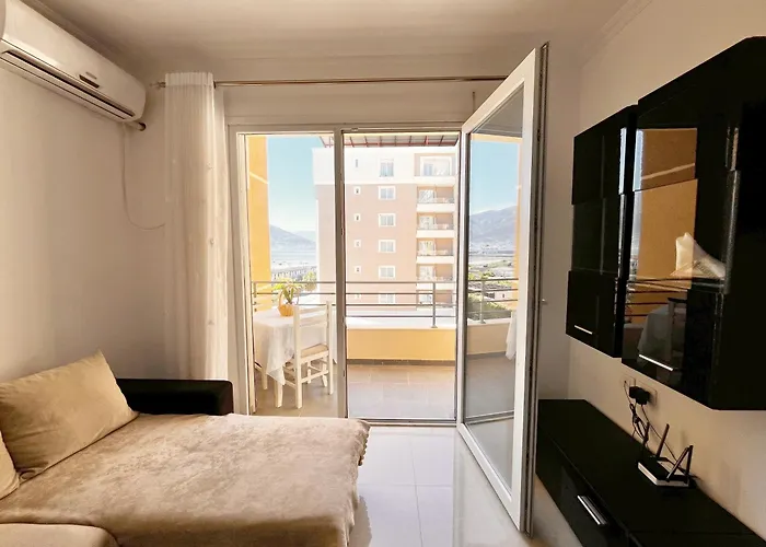 Apartment Beachside Bliss