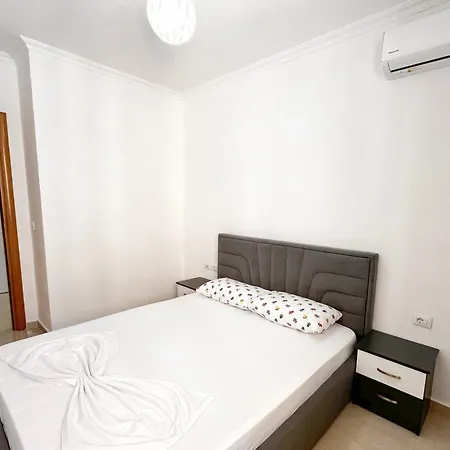 Beachside Bliss Apartment Vlore